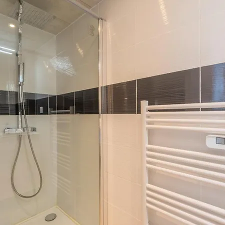 ゲストハウス 5-bedroom House In The Centre Of Lille. リール